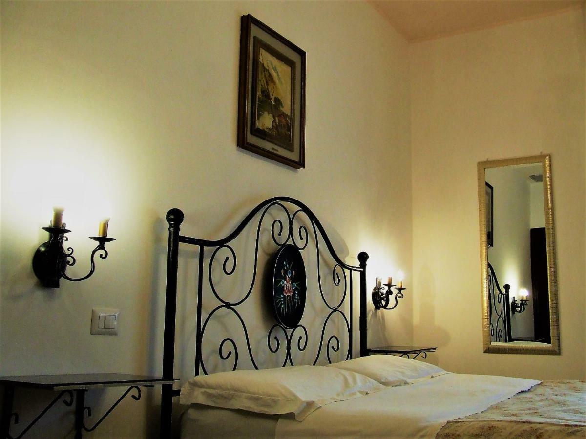 Casa Cipriani Bed & Breakfast Potenza Picena Exterior photo